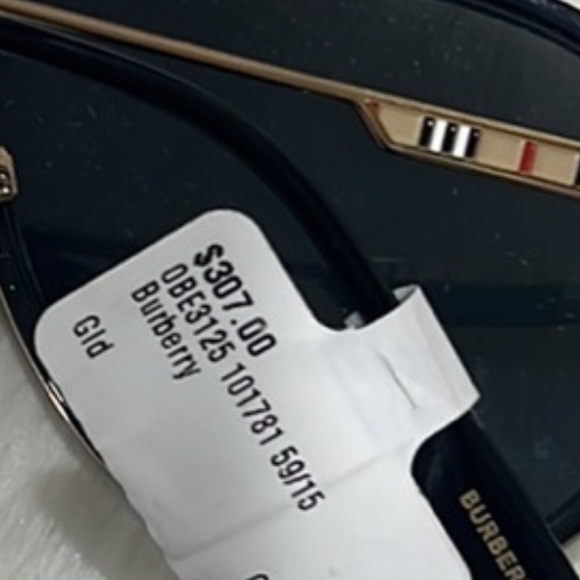 BURBERRY UNISEX SUNGLASSES - Picture 3 of 3